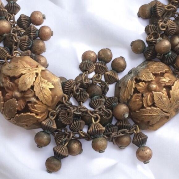 Art Nouveau Repoussé Floral Cluster Bracelet - Picture 2 of 9